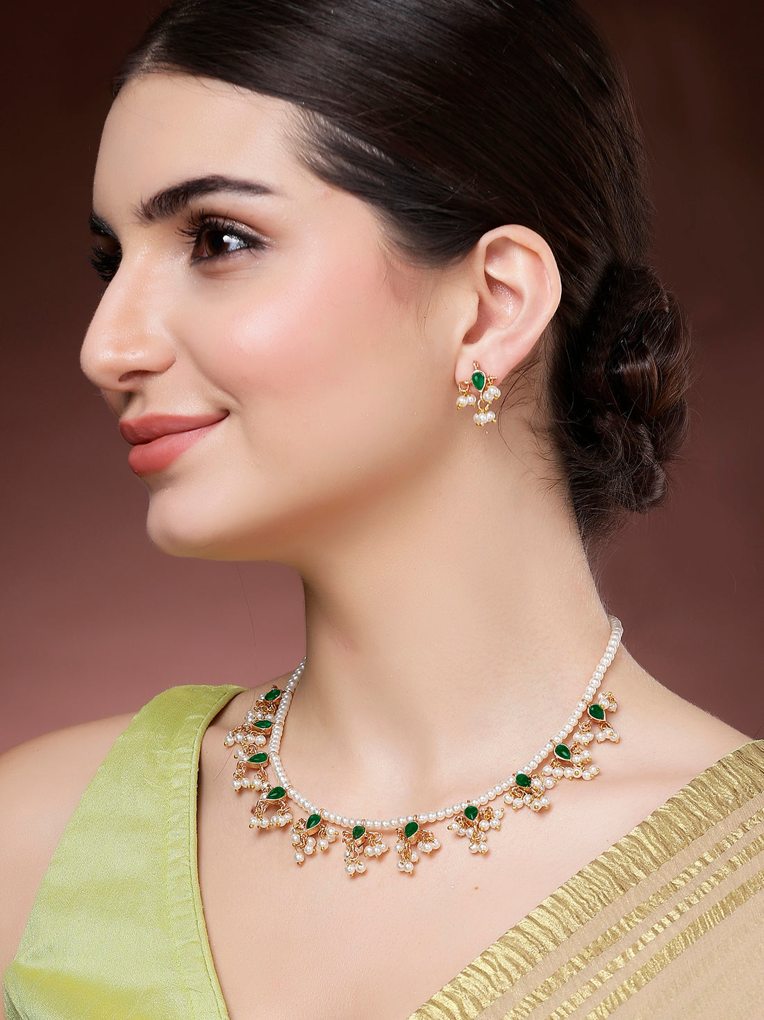 Karatcart Designer Gold Plated Green and Red Stone Reversible Necklace for Women