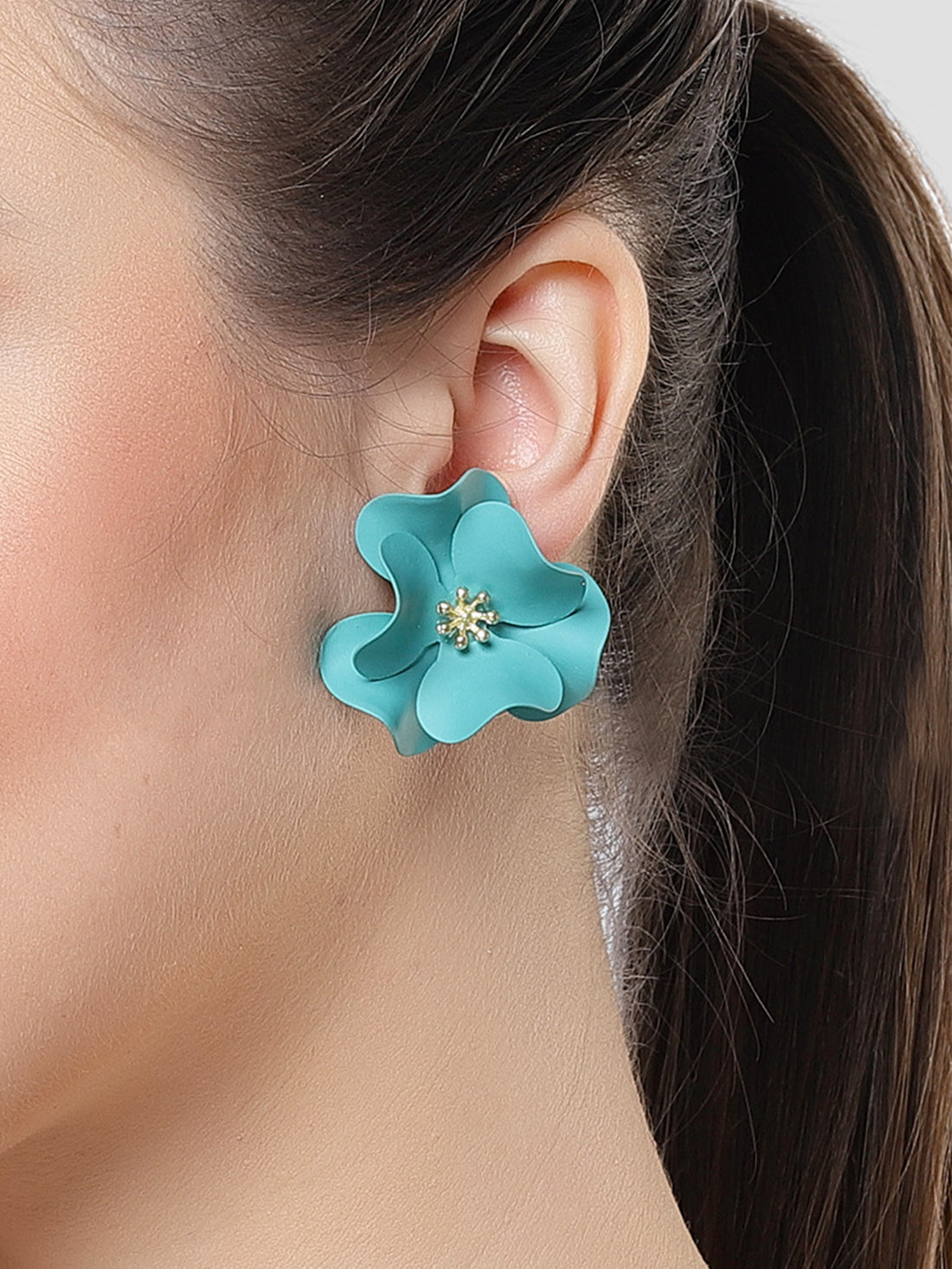 Bohey by KARATCART Light Blue Floral Design Stud Earrings for Women