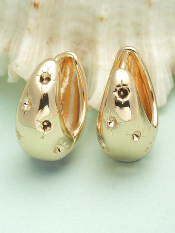 Bohey by KARATCART Gold Plated Textured Huggies Earrings for Women