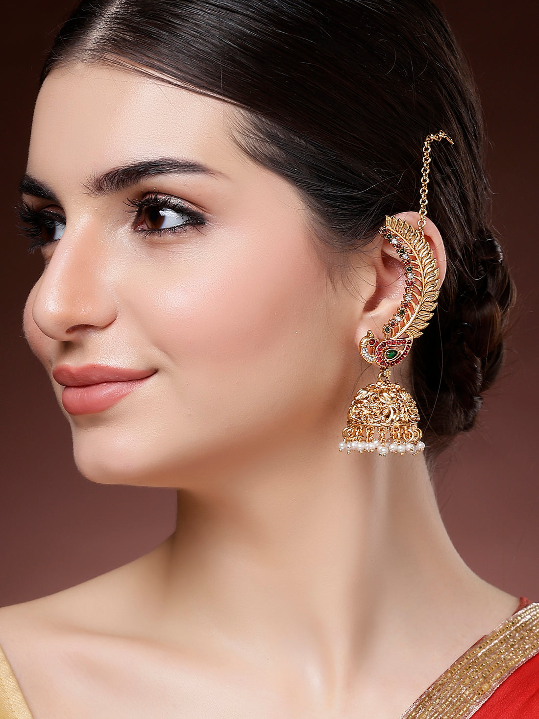 Karatcart Red and Green Gold Plated Peacock Design Kaanchain Jhumki Earrings for Women