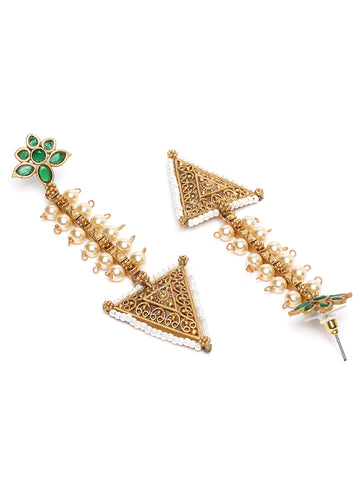 Karatcart Antique Gold-Plated Triangle Drop Earrings with Green Kundan and Pearls for Women