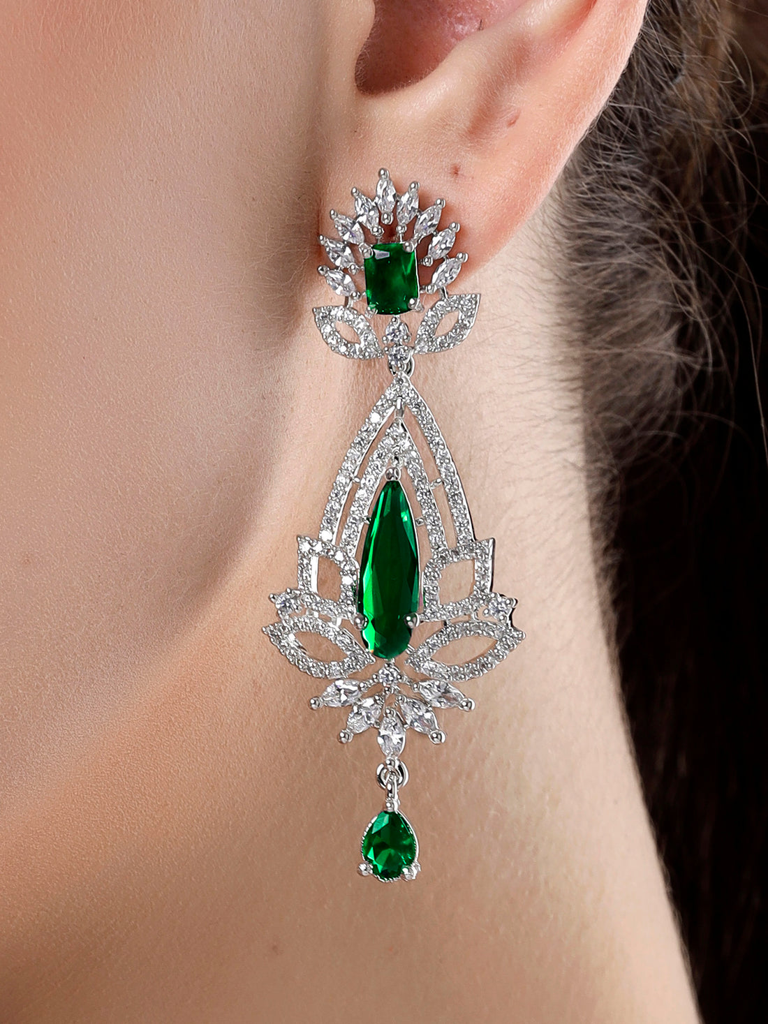 Karatcart Elegant Silver Plated Green American Diamond Jhumki Earrings for Women