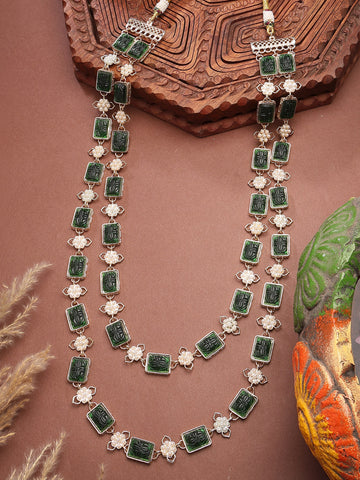 Karatcart Green Carved Stone & Pearl Floral Design Layered Maharaja Haar for Men
