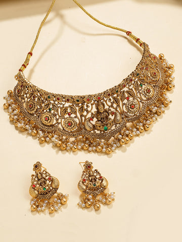 Karatcart Classic Floral Design Laxmi Mata Choker Temple Jewellery Set for Women