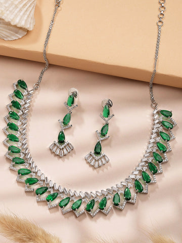 Karatcart Sparkling Green and White American Diamond Necklace Set for Women