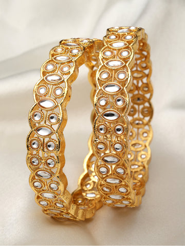 Karatcart Set of 2 Gold Plated Oval Design Kundan Bangles for Women