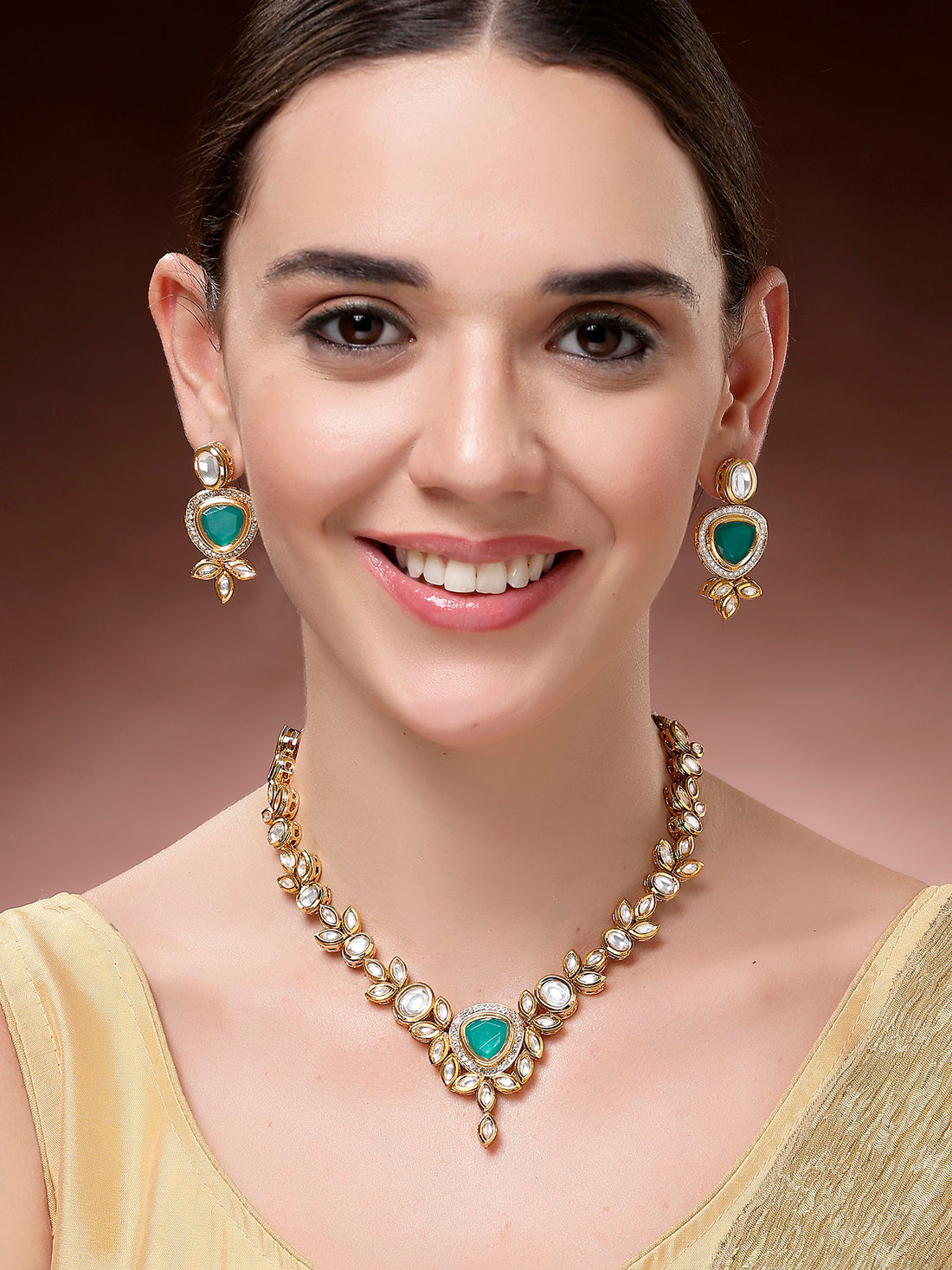 Karatcart Gold Plated Green Polki Tumble Necklace Set for Women