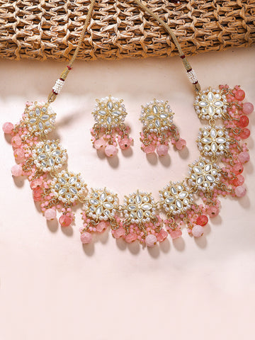 KARATCART Designer Gold-Plated Pink Beads Floral Kundan Choker Necklace Set for Women