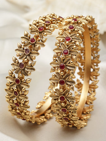 Karatcart Antique Gold Plated Floral Set of 2 Bangles for Women