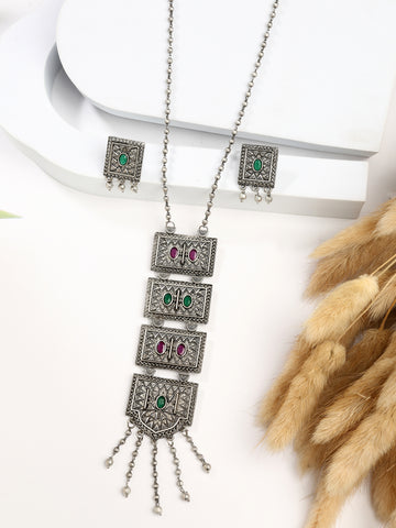 Karatcart Oxidised Silver Engraved Necklace Set for Women