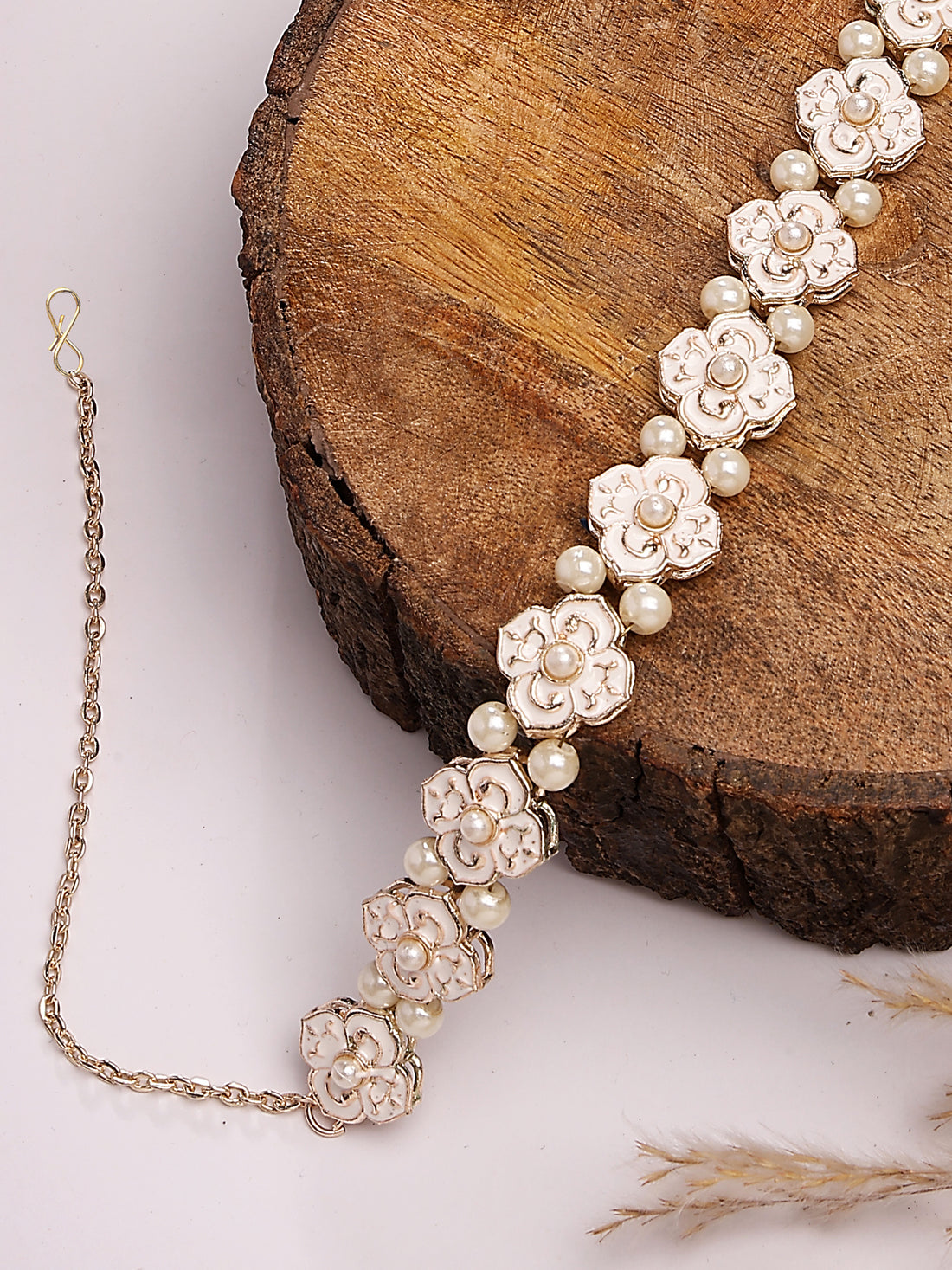 Karatcart Luxurious Gold-Plated Kundan Meenakari Hairband with Elegant Pearl for Women