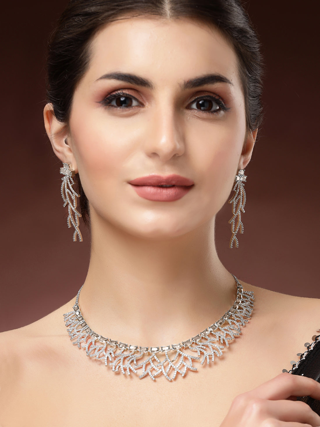 Karatcart Silver Plated American Diamond Neckalce Set for Women