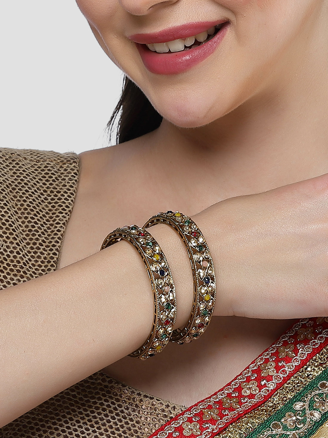 Karatcart Antique Gold Plated Set of 2 Multicolor Kundan Studded Bangles for Women