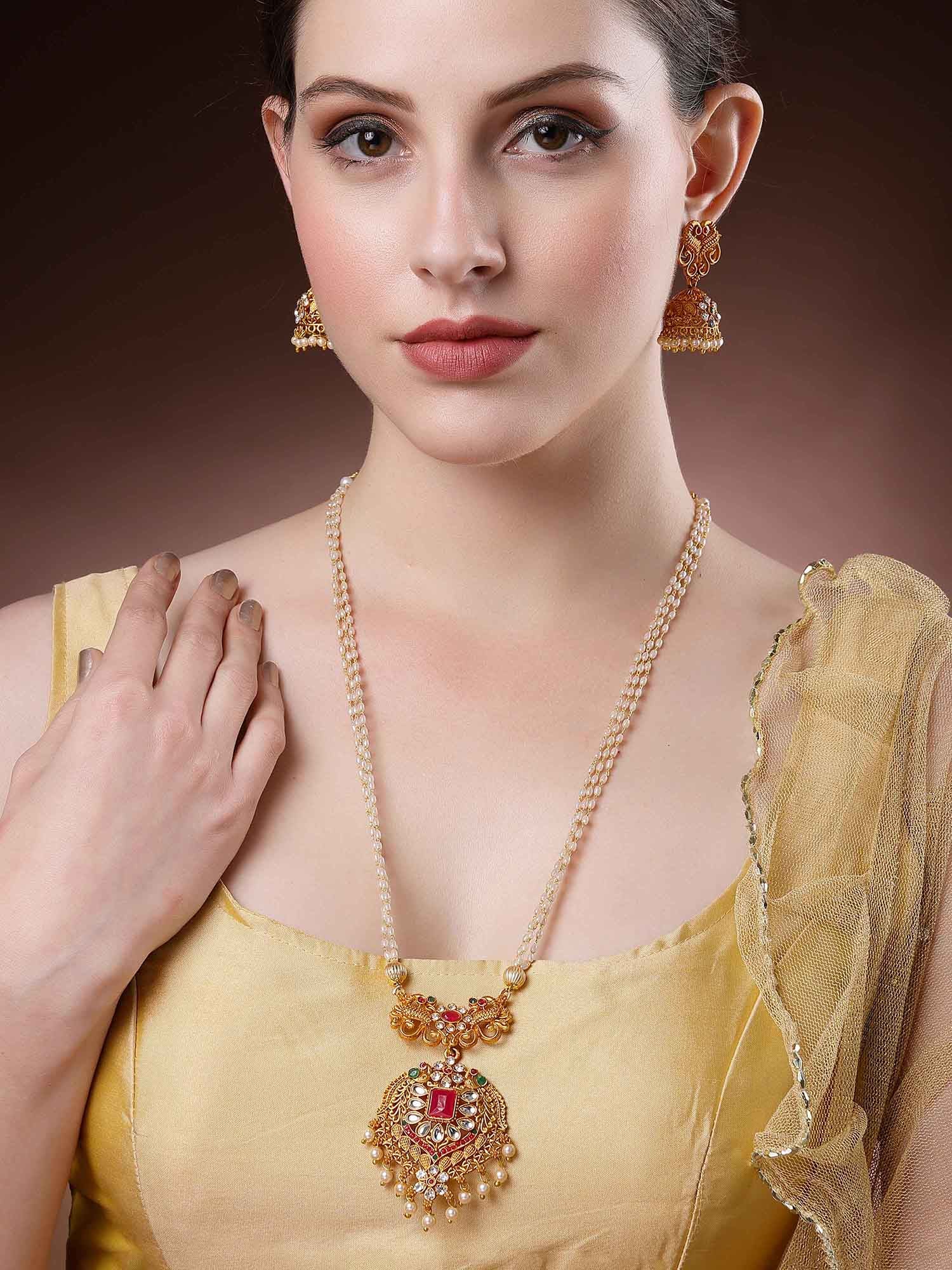 KARATCART Gold Plated Temple Rani Haar Red Jewellery Set for Women