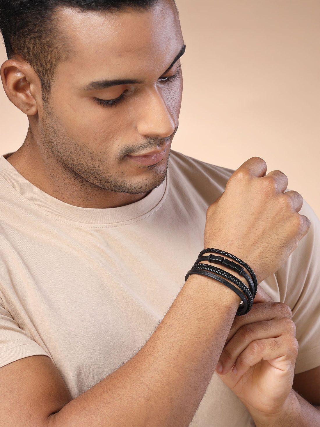 Bohey by KARATCART Men Leather Multistrand Wraparound Bracelet