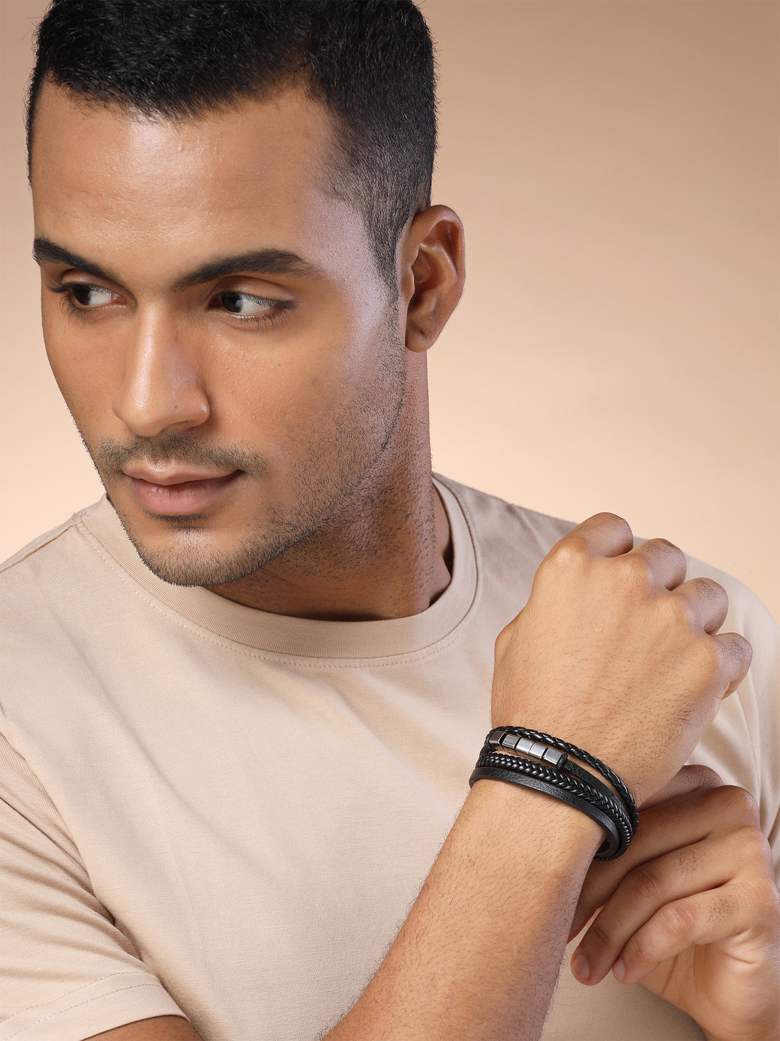 Bohey by KARATCART Black and Silver Link Bracelet for Men