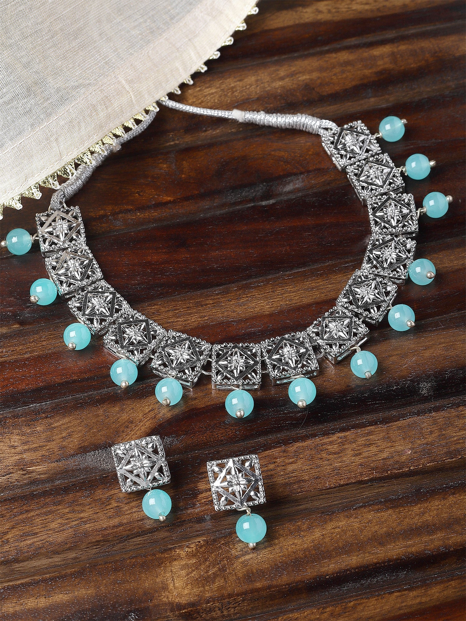 Karatcart Oxidised Silver Plated Light Blue Beads Kundan Necklace Set for Women