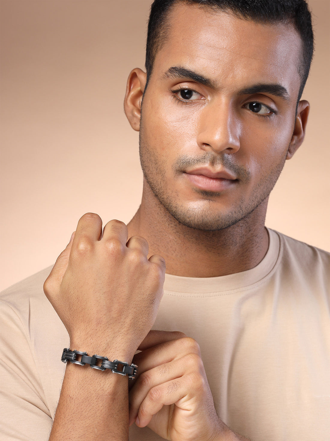 Bohey by KARATCART Black and Silver Link Bracelet for Men