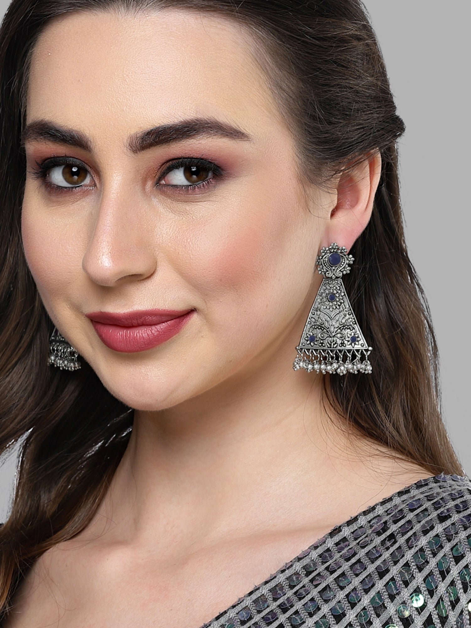 KARATCART Oxidised Silver Kundan Drop Blue Earrings For Women karatcart-oxidised-silver-kundan-drop-blue-earrings-for-women