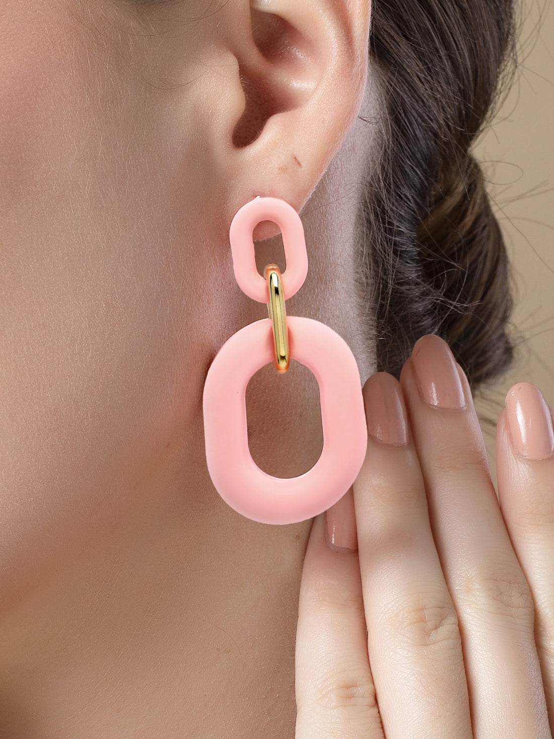 Bohey by KARATCART Baby Pink Matte Finish Link Dangler Earrings for Women