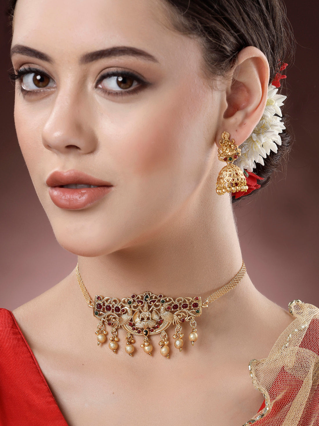 Karatcart Gold-Plated Laxmi Mata Choker Temple Jewellery Set for Women