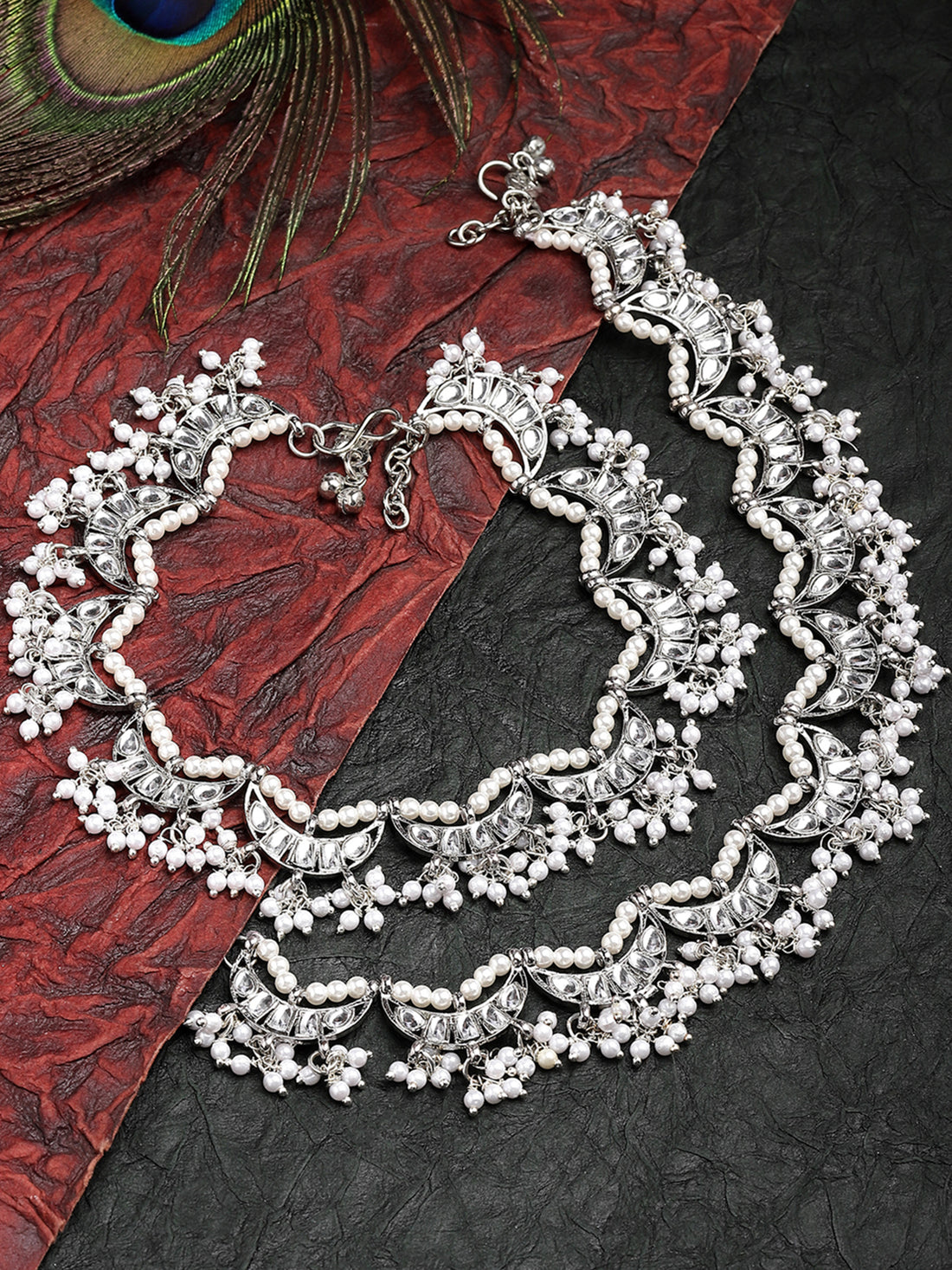 Karatcart Oxidised Silver Moon Shape Kundan Anklet for Women