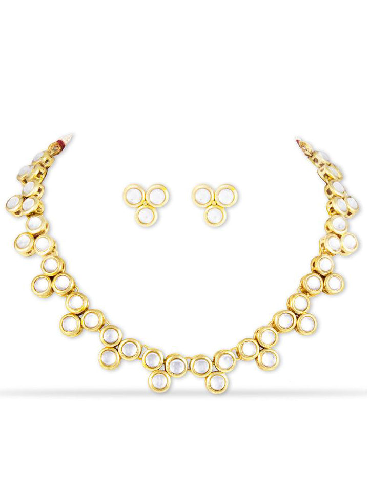 Domical Kundan Set