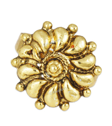 Karatcart 22K GoldPlated Traditional Cocktail Ring