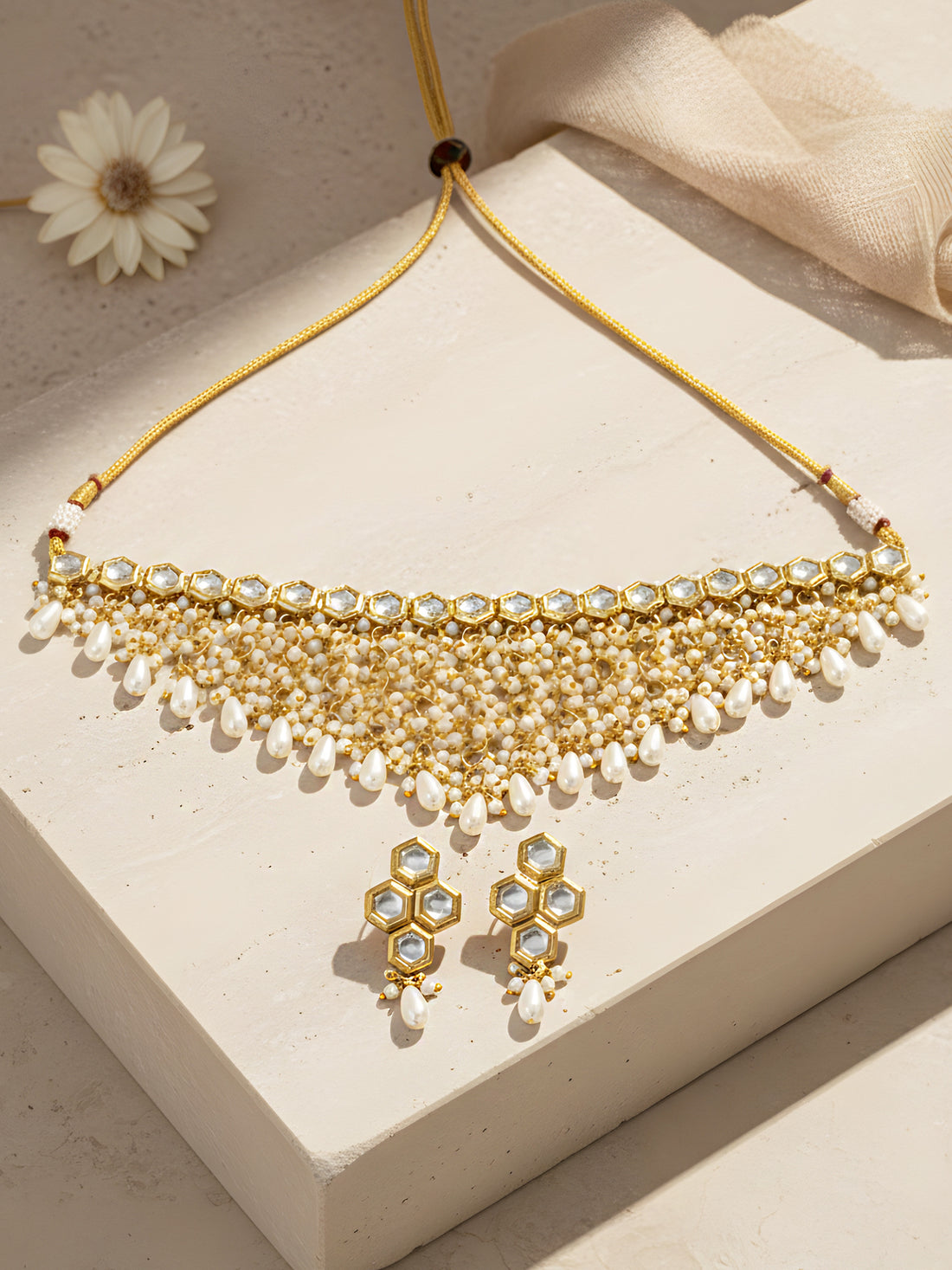 KARATCART Traditional Gold-Plated Polki Kundan Drop Pearl Beaded Choker Jewellery Set for Women