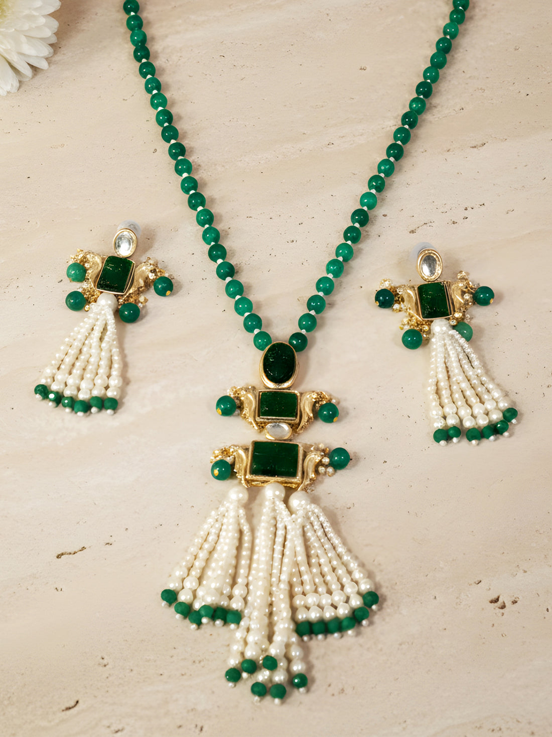 KARATCART Traditional Temple Design Green Carved Stone Pearl Rani Haar Jewellery Set for Women