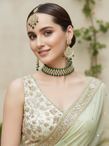 Karatcart Kundan Choker Necklace Set