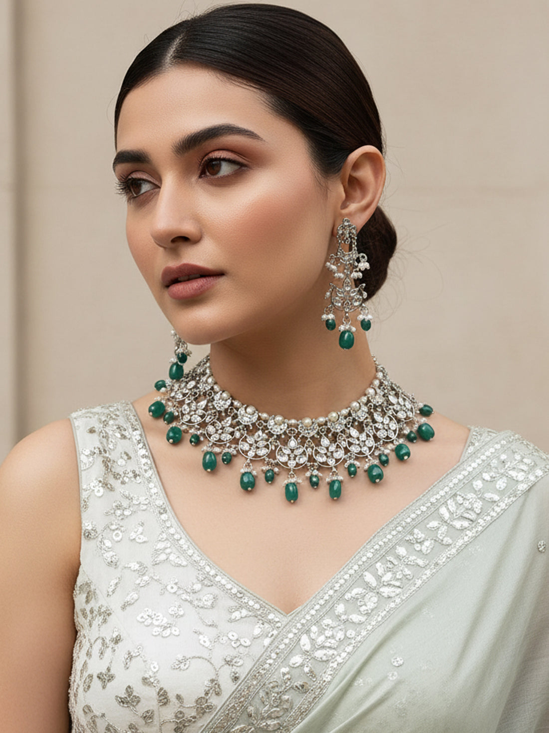 Silver-Plated Green Beaded Kundan Studded Jewellery Set
