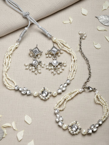 Karatcart Oxidised Silver Necklace with Earrings and Bracelet