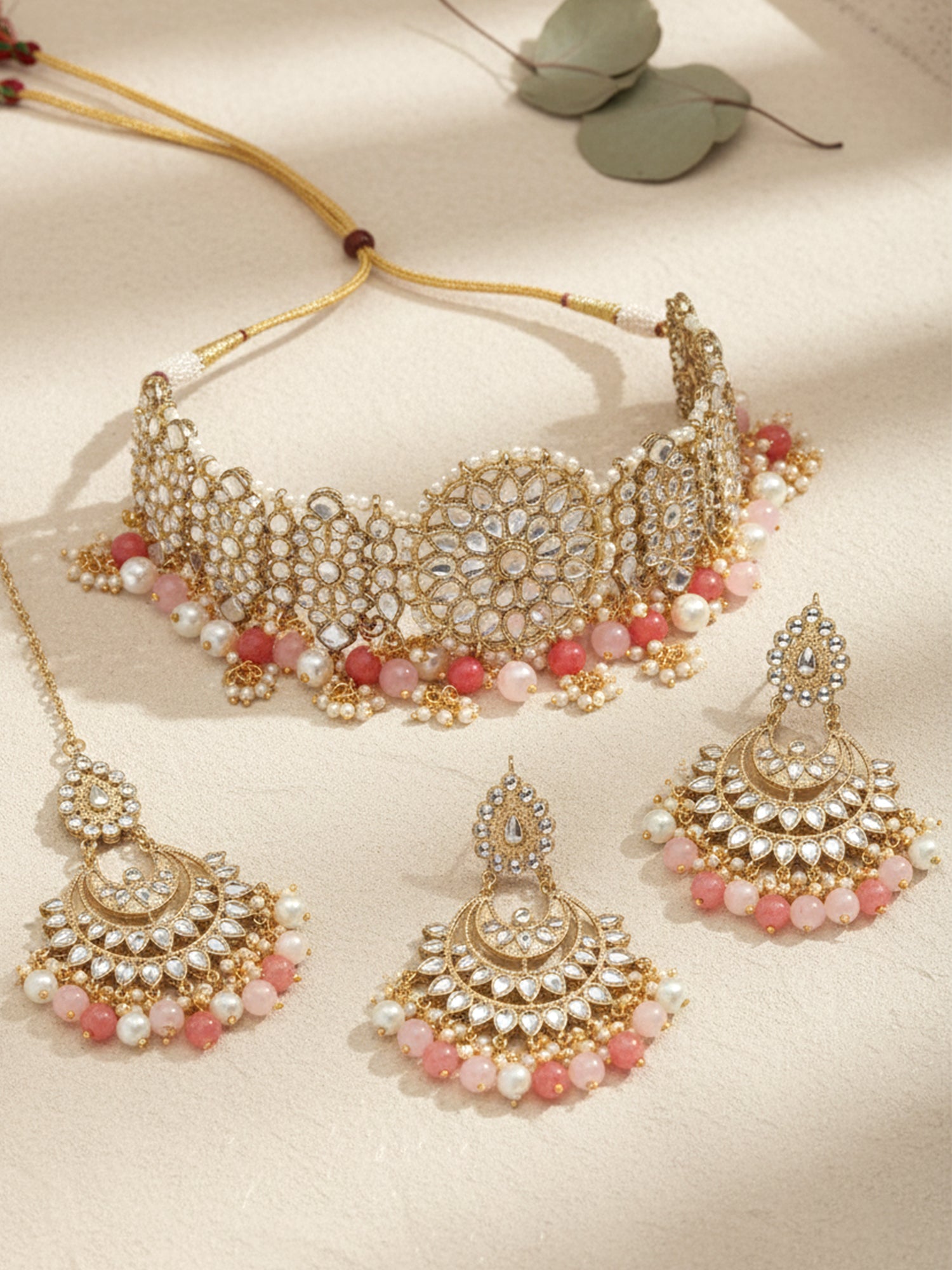 Karatcart Gold Plated Peach and Pink Beads Kundan Choker Necklace Set for Women