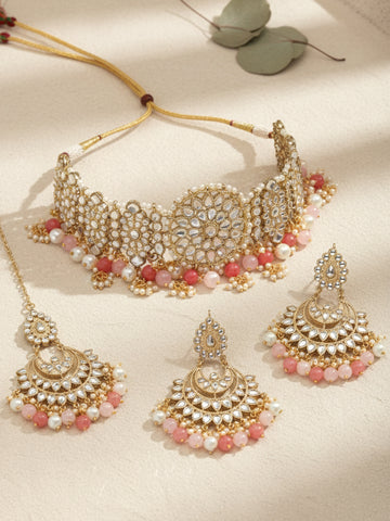 Karatcart Gold Plated Peach and Pink Beads Kundan Choker Necklace Set for Women