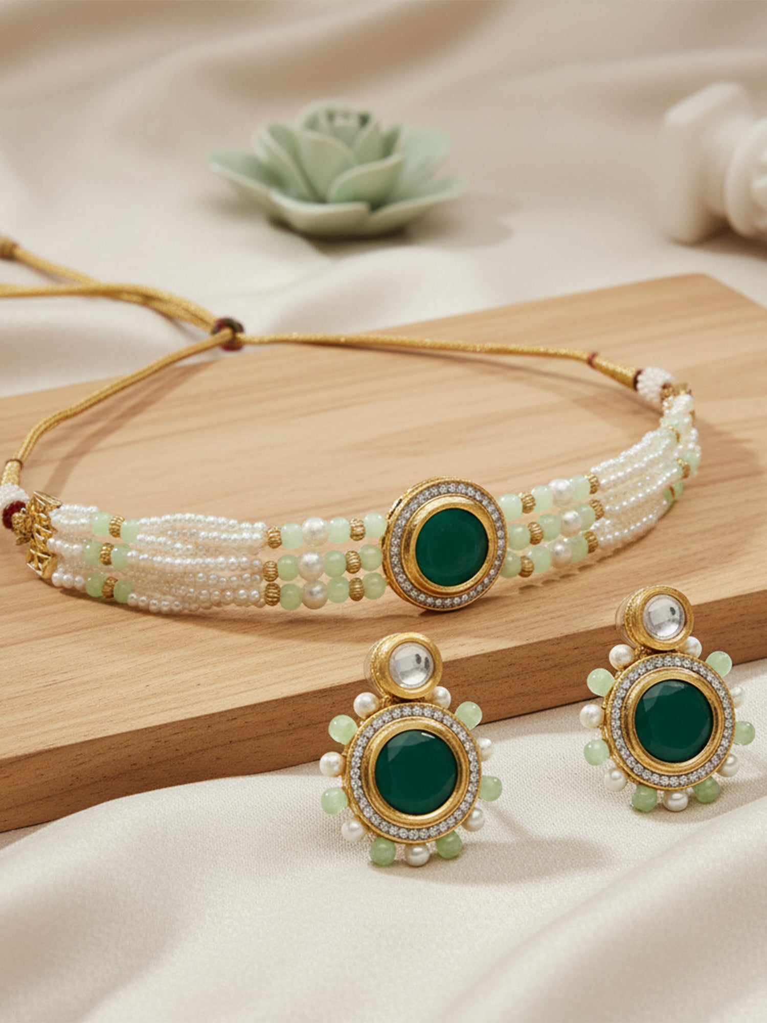 KARATCART Gold Plated Polki Choker Green Jewellery Set for Women