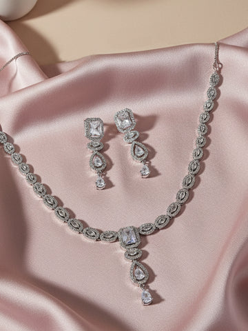 KARATCART Glamorous White American Diamond Silver-Plated Lightweight Jewellery Set for Women