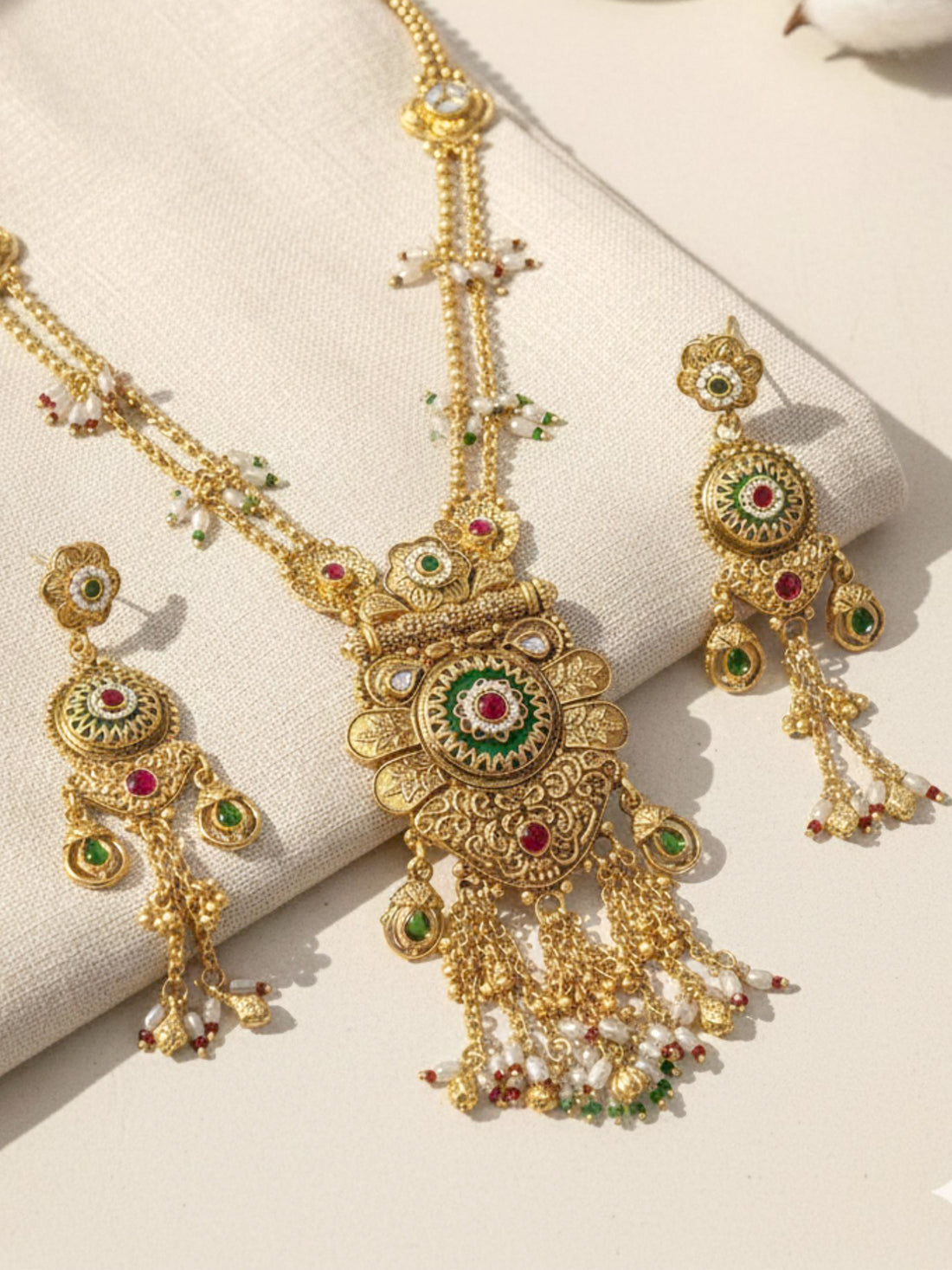 KARATCART South Indian Temple Style Gold-Plated Floral Rani Haar Jewellery Set for Women