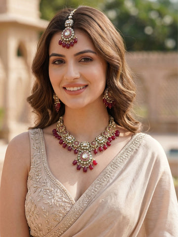 KARATCART Designer Gold-Plated Red Beads Kundan Bridal Jewellery Set for Women