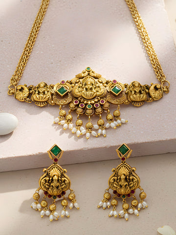 KARATCART Traditional Lakshmi Temple Design Green Stone Gold-Plated Choker Jewellery Set for Women