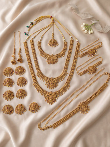 KARATCART Traditional Gold-Plated Lakshmi Mata Temple Bridal Jewellery Set for Women