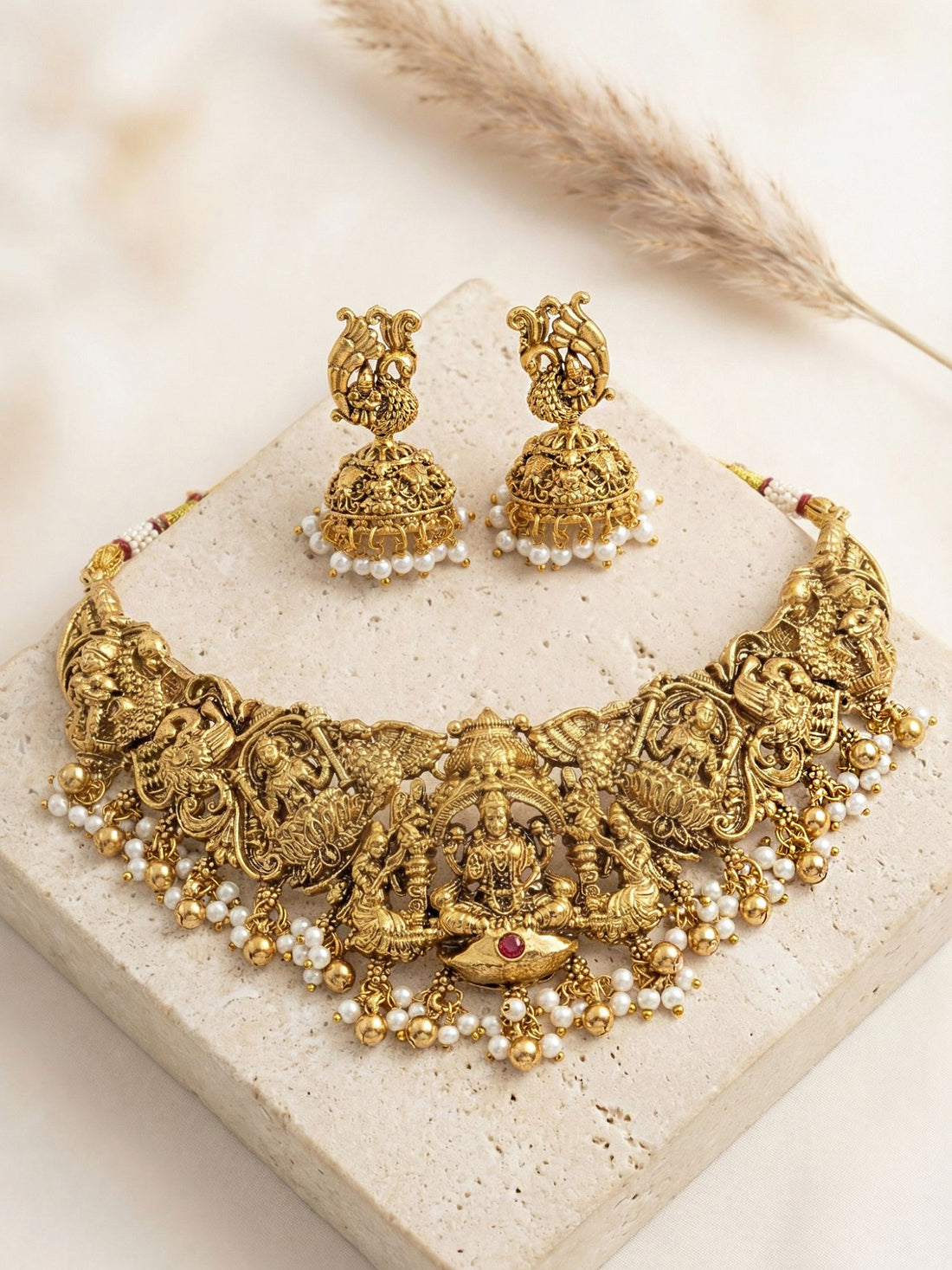 KARATCART Traditional Temple Design Goddess Lakshmi Gold-Plated Choker Jewellery Set for Women
