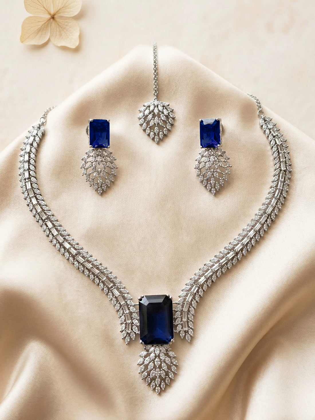 KARATCART Designer Silver-Plated Royal Blue American Diamond Necklace Set for Women