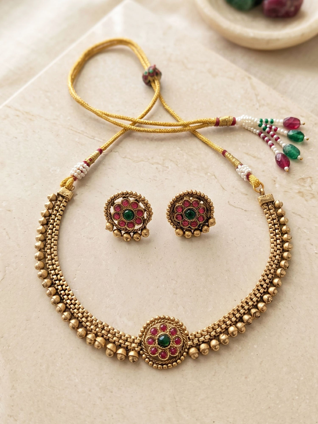 KARATCART Antique Gold-Plated Red & Green Stones Floral Beaded Jewellery Set for Women