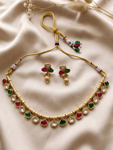 KARATCART Traditional Gold-Plated Multicolor Kundan Necklace Set for Women
