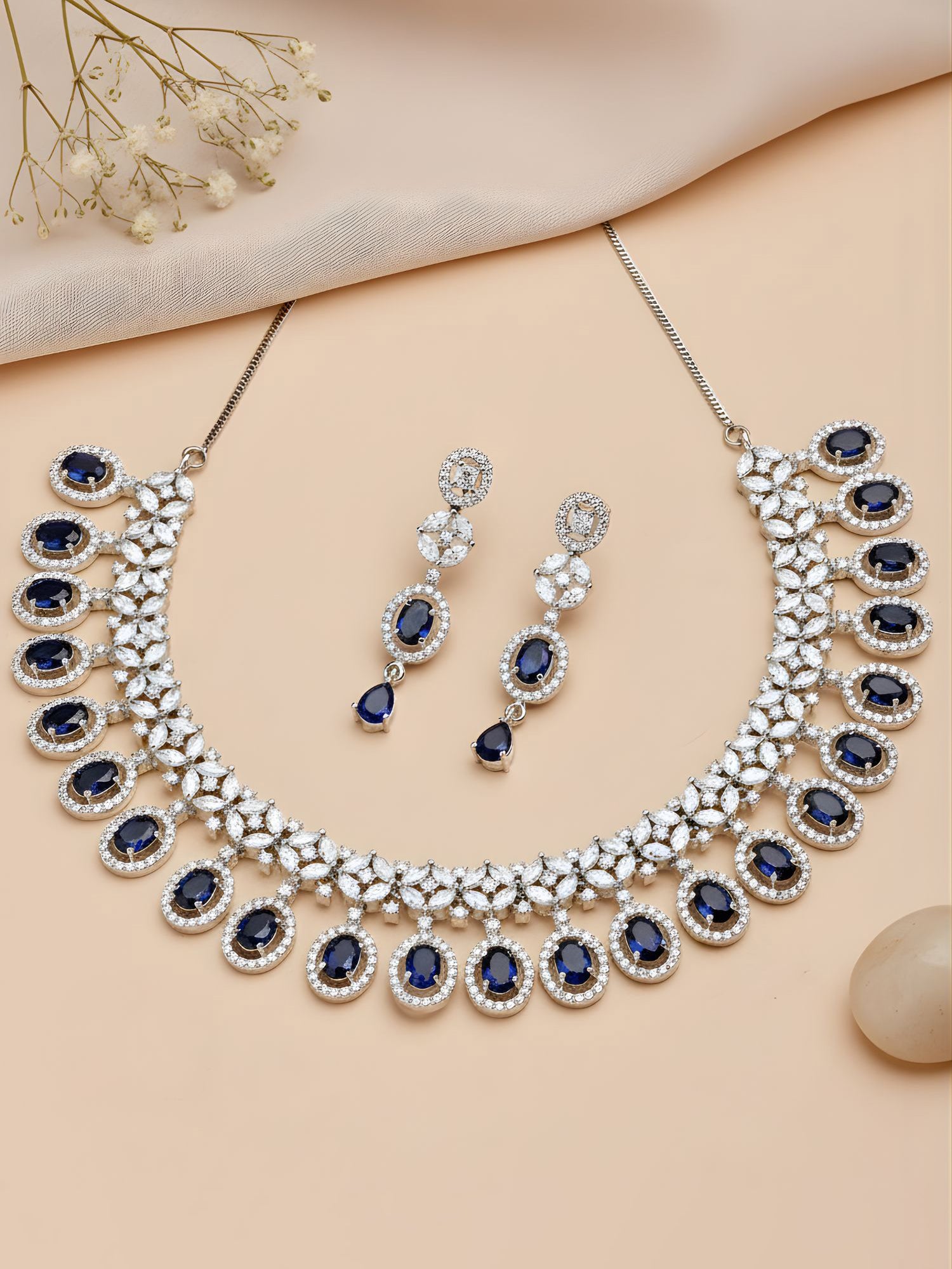 Karatcart Silver Tone Blue American Diamond Studded Necklace Set For Women