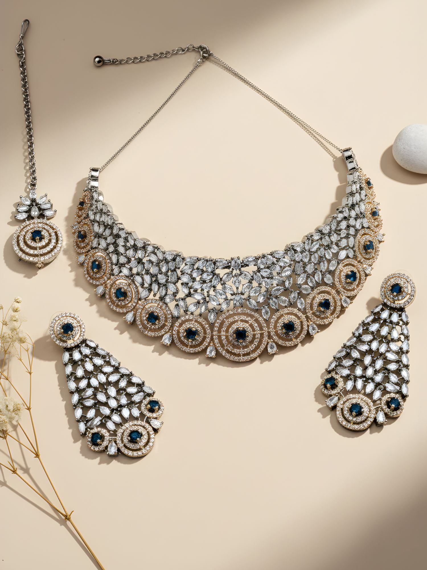 Karatcart Rose Gold Plated Blue Cubic Zirconia Studded Choker Necklace Set for Women