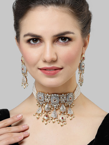 KARATCART Gold Plated Kundan Choker Grey Jewellery Set for Women