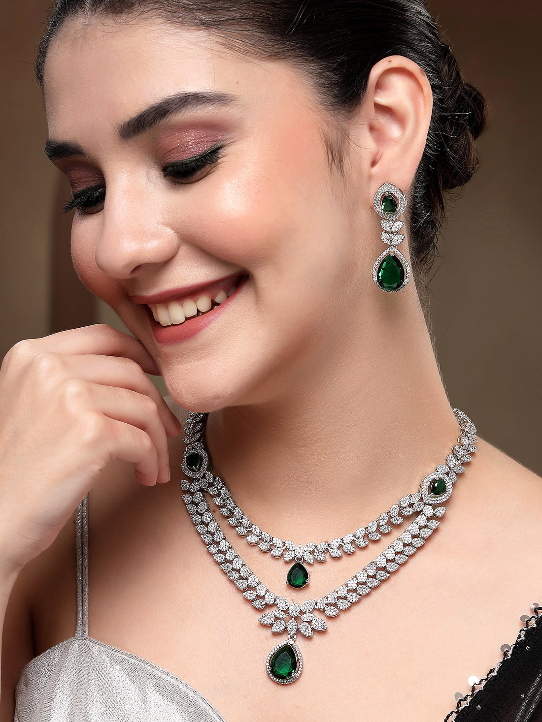 KARATCART Designer Silver-Plated Green American Diamond Jewellery Set for Women