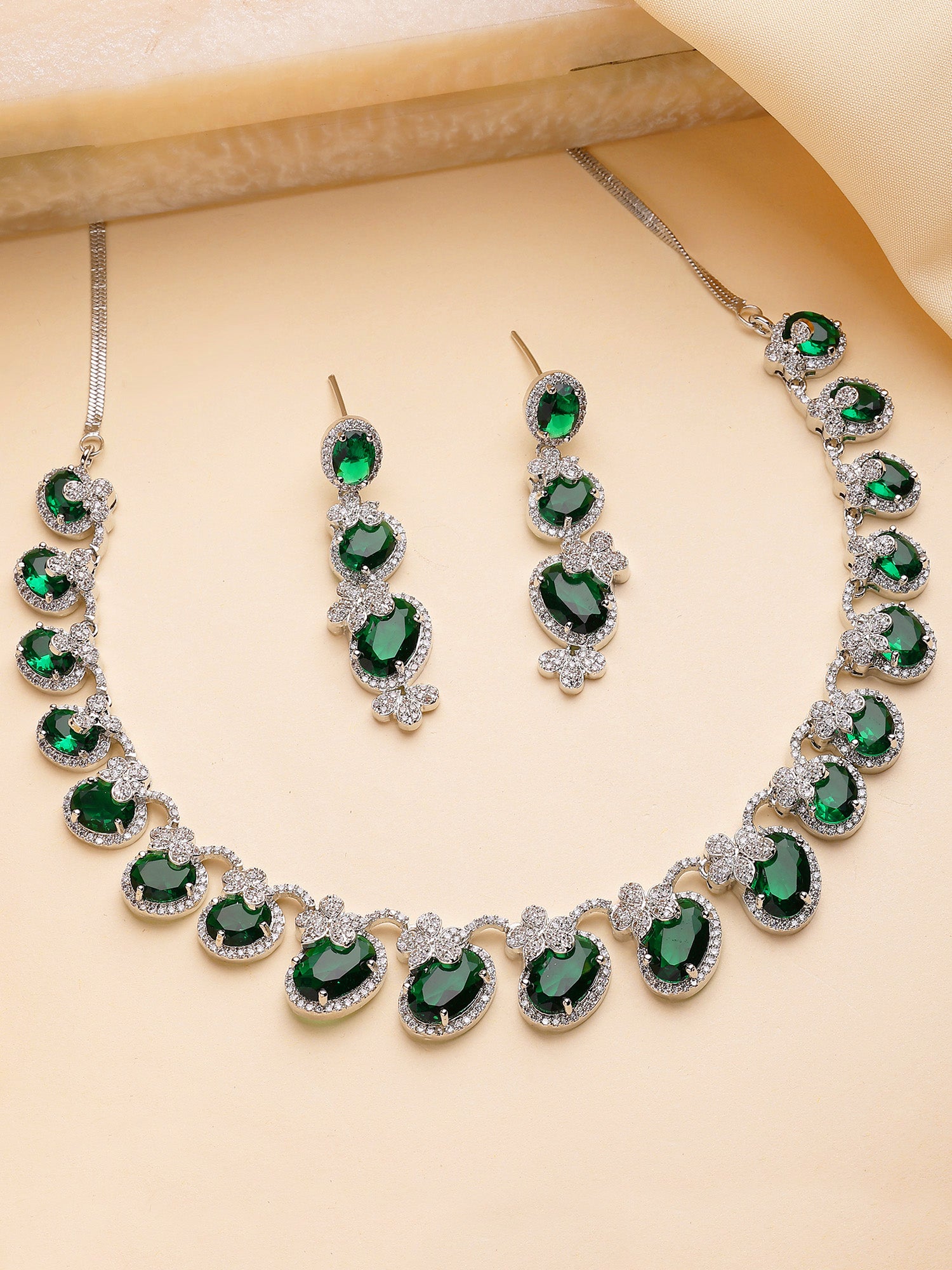 KARATCART Classic Oval Green Floral American Diamond Silver-Plated Jewellery Set for Women - Image 1